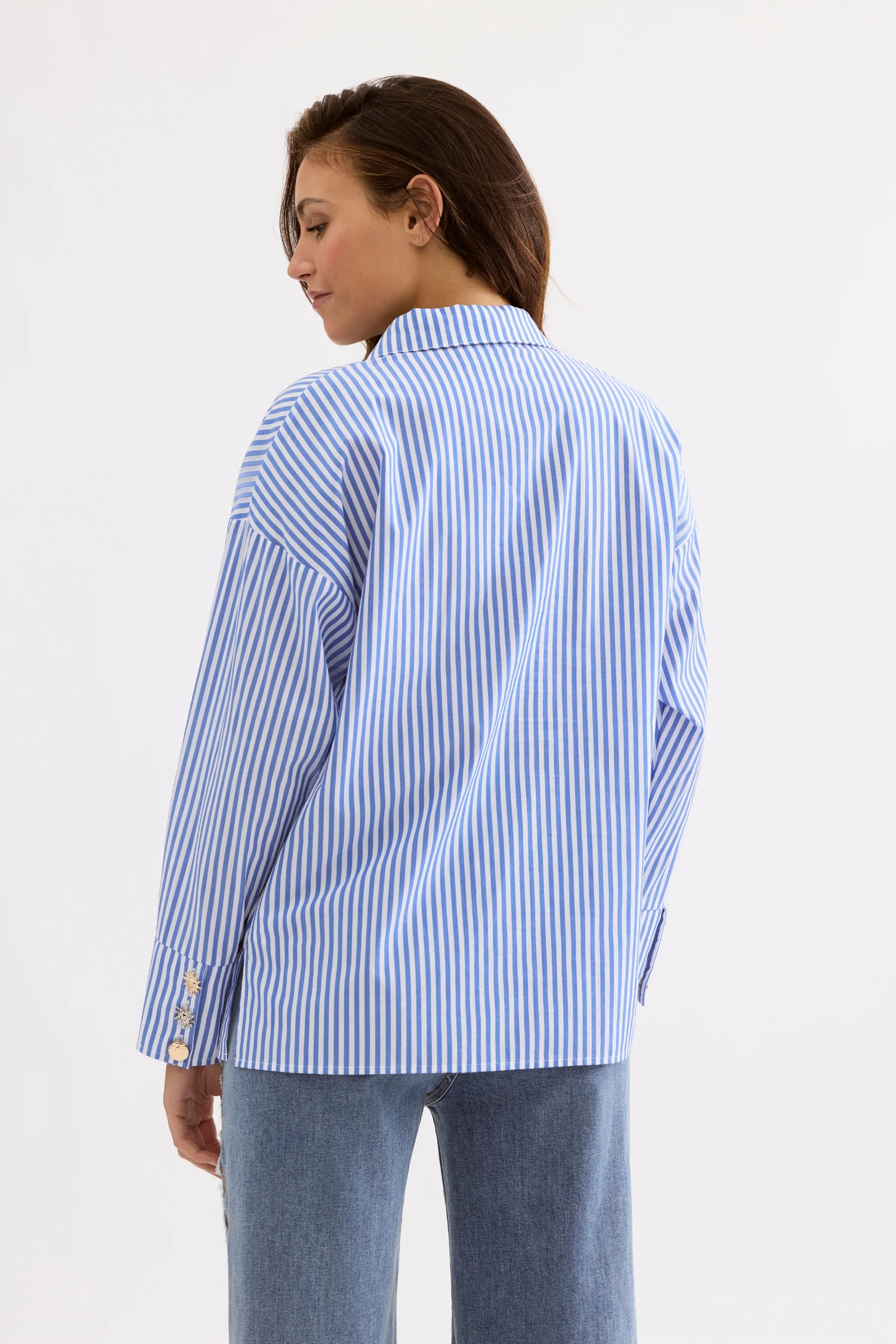 Chemise femme rayée élégante - Image 3