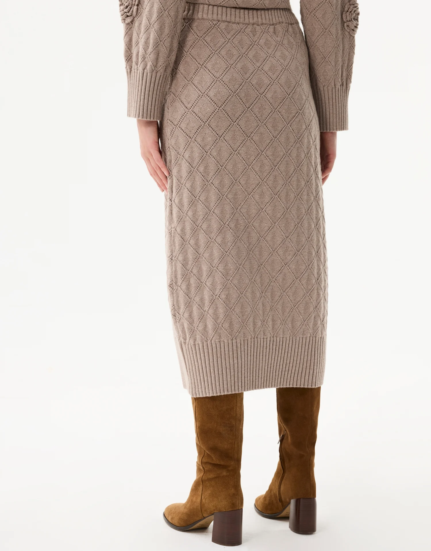 Jupe en maille relief assortie - Image 8