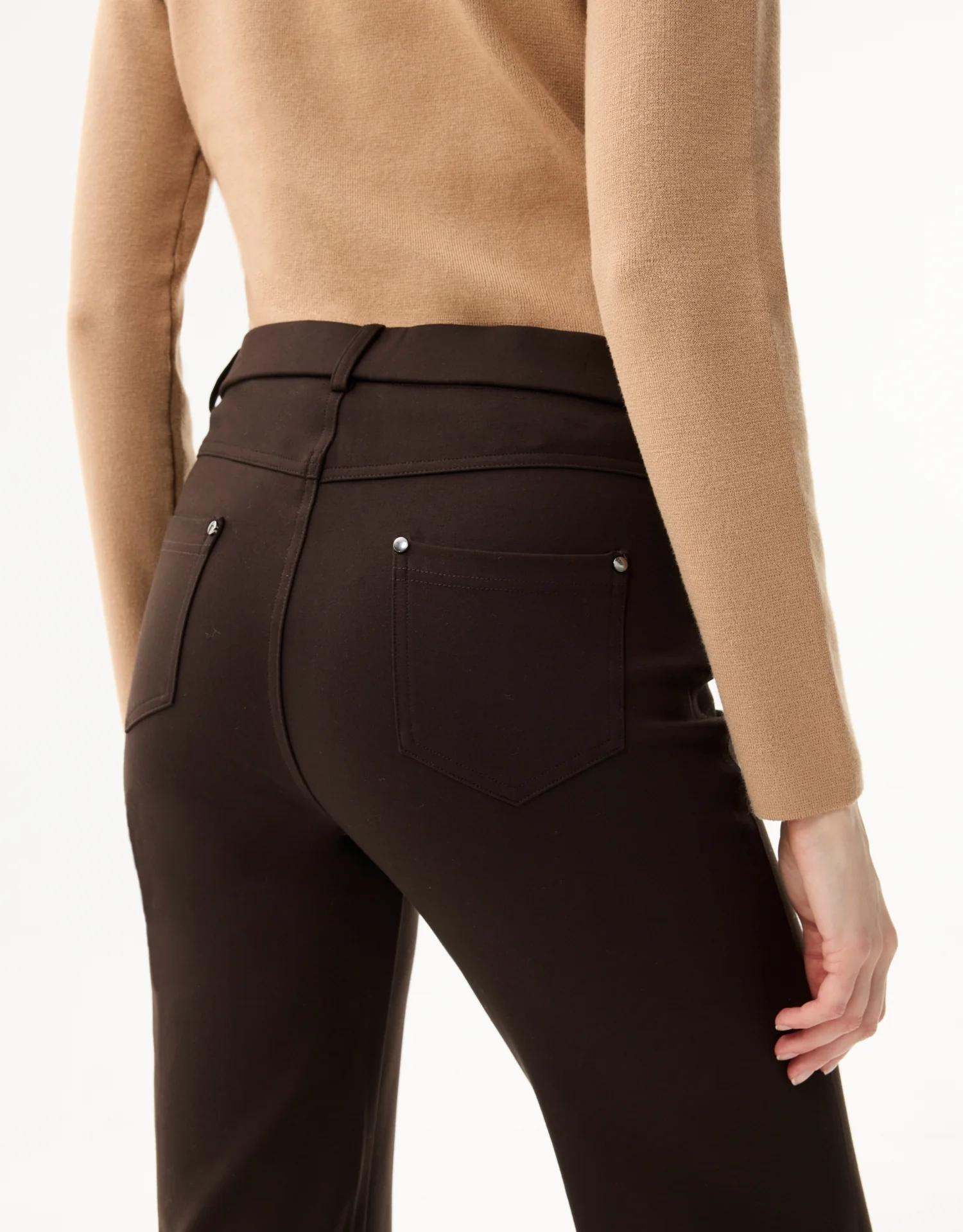 Pantalon droit extensible à taille mi-haute - Image 18