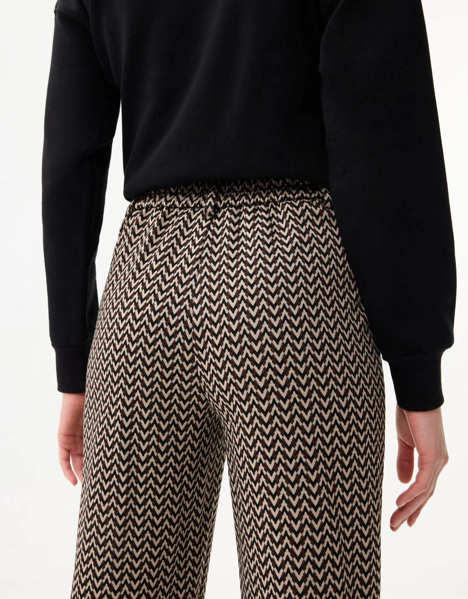 Pantalon motif chevrons - Image 4