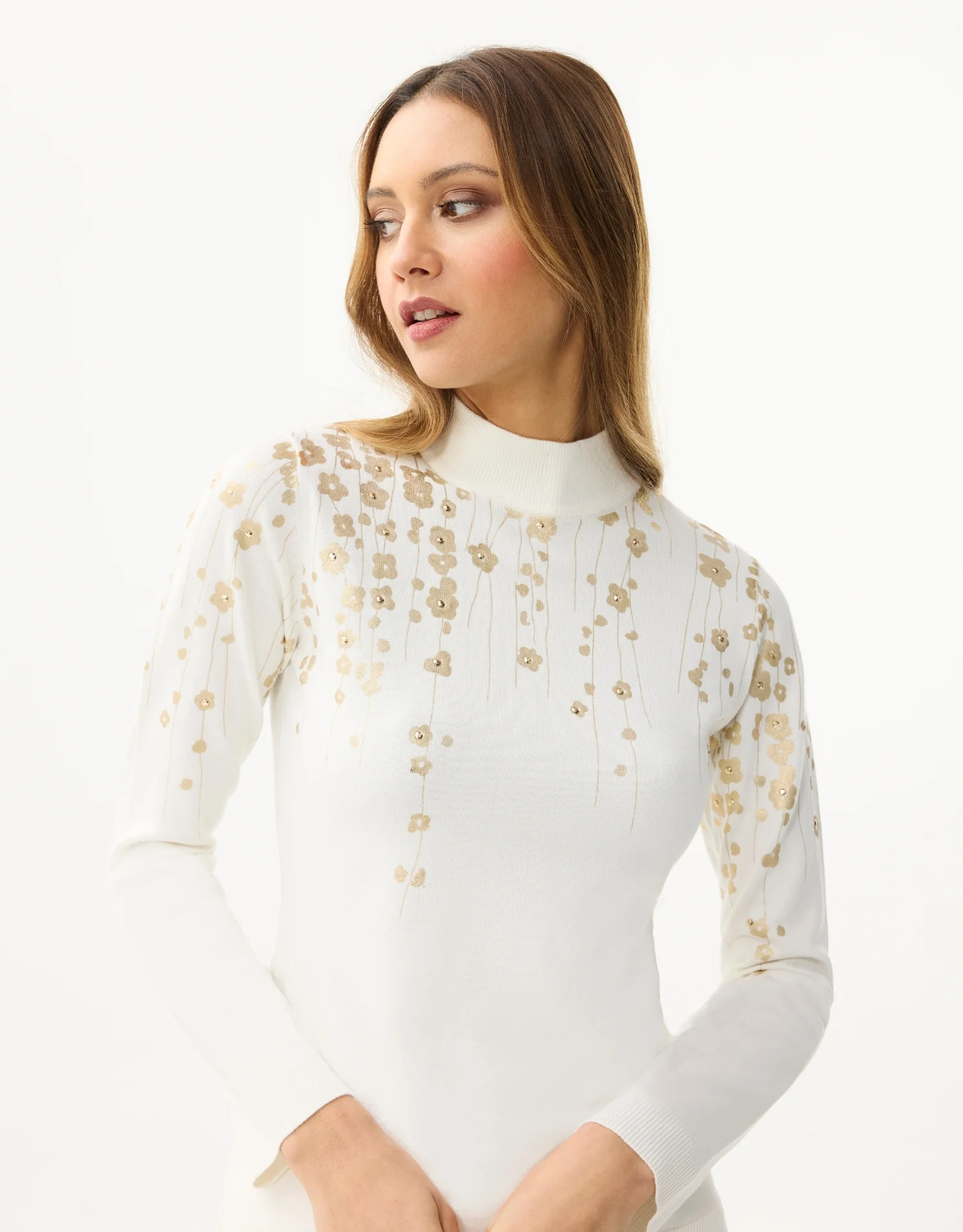 Pull à col montant motifs floraux dorés - Image 9