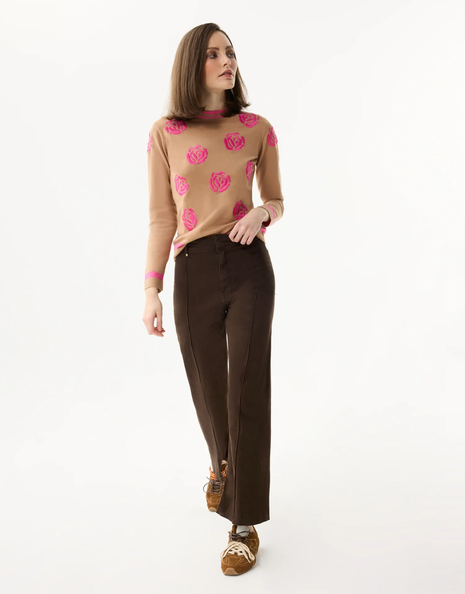 Pull à motif roses contrastées - Image 8