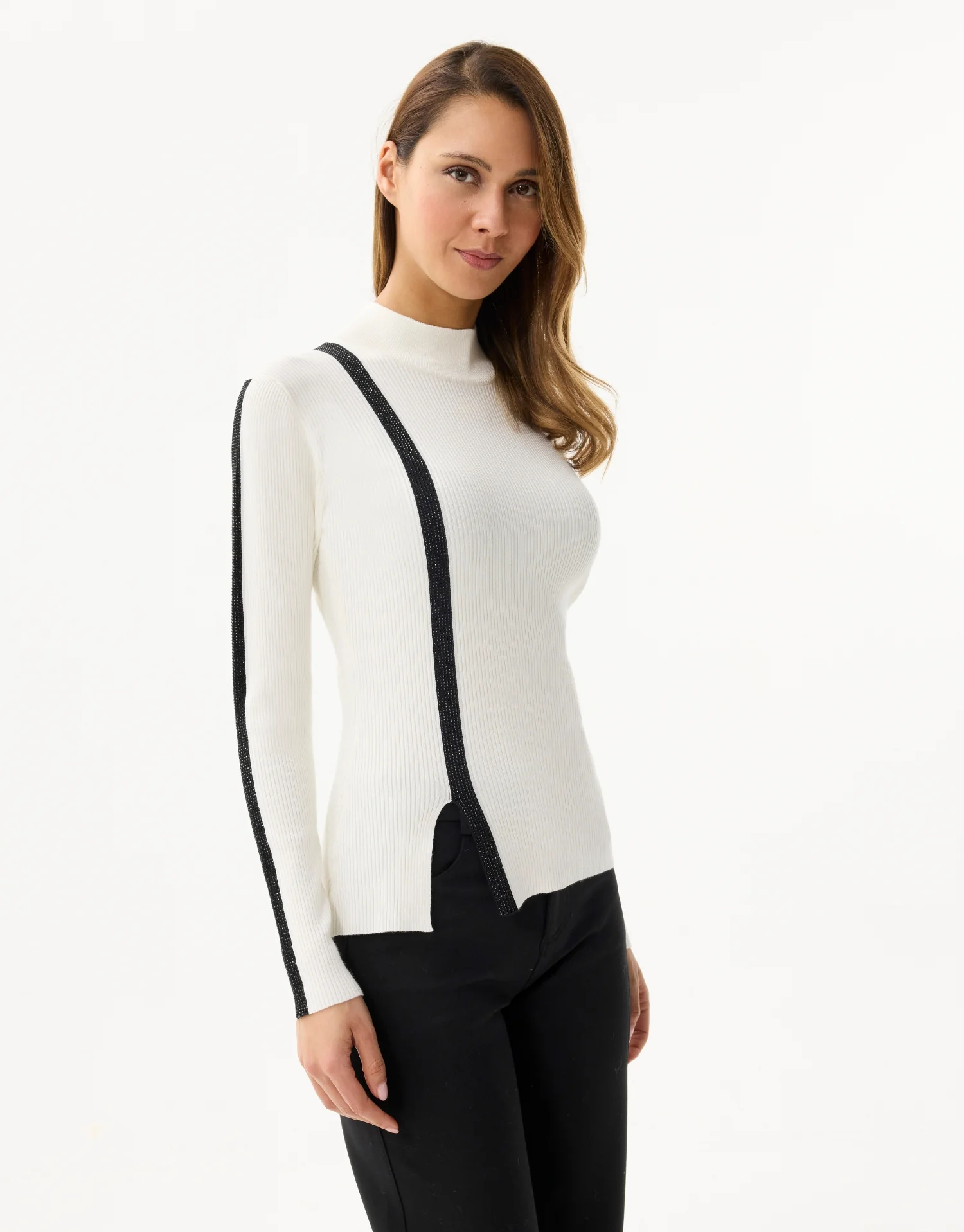 Pull bicolore asymétrique - Image 2