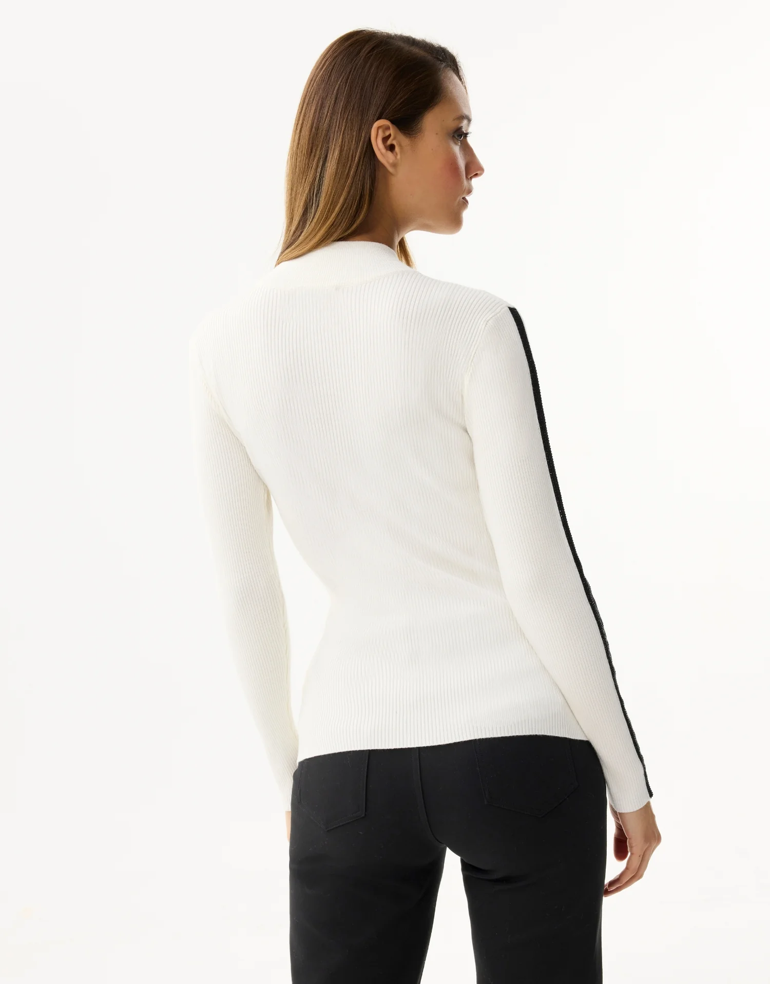 Pull bicolore asymétrique - Image 3
