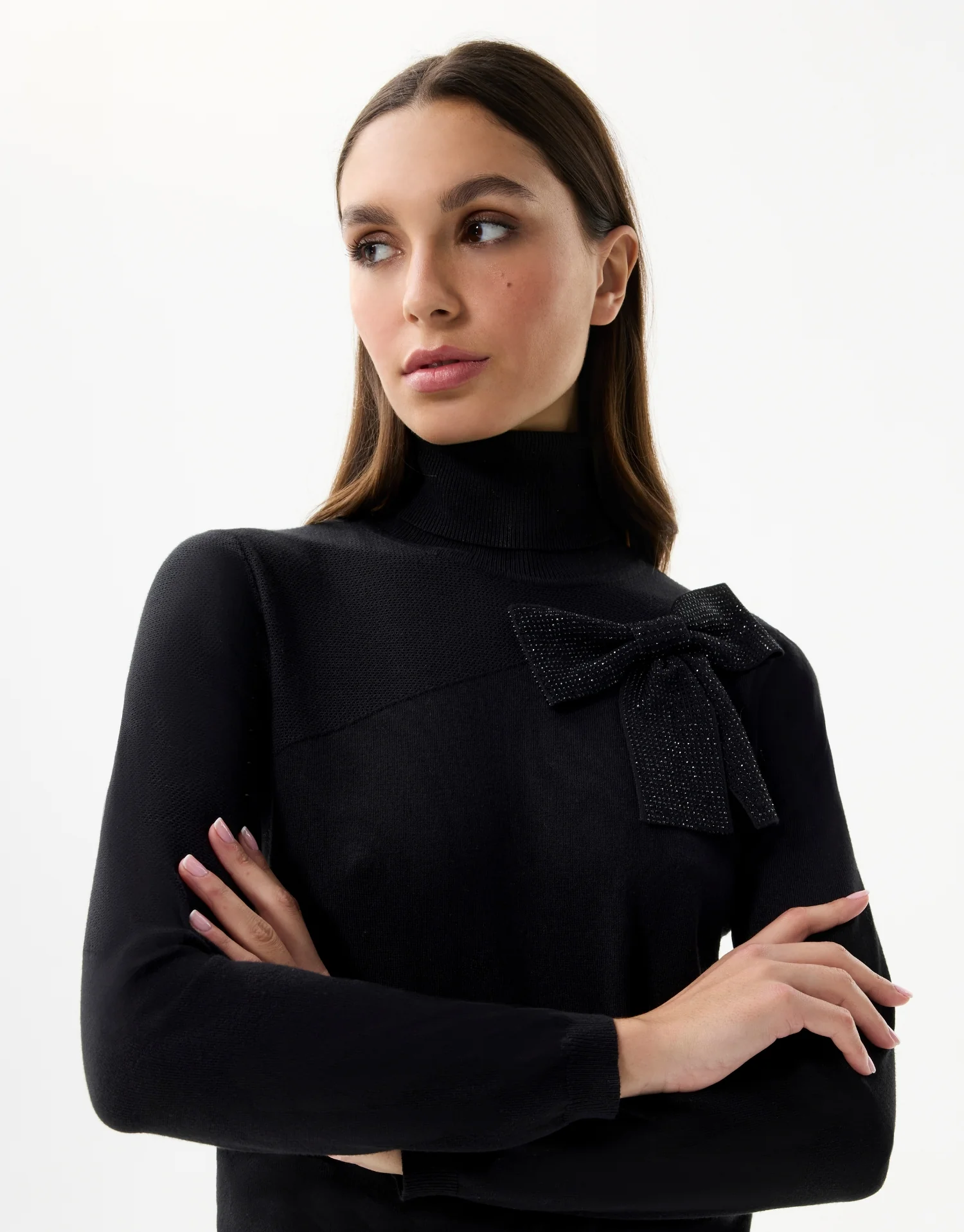 Pull col roulé avec nœud brodé - Image 2