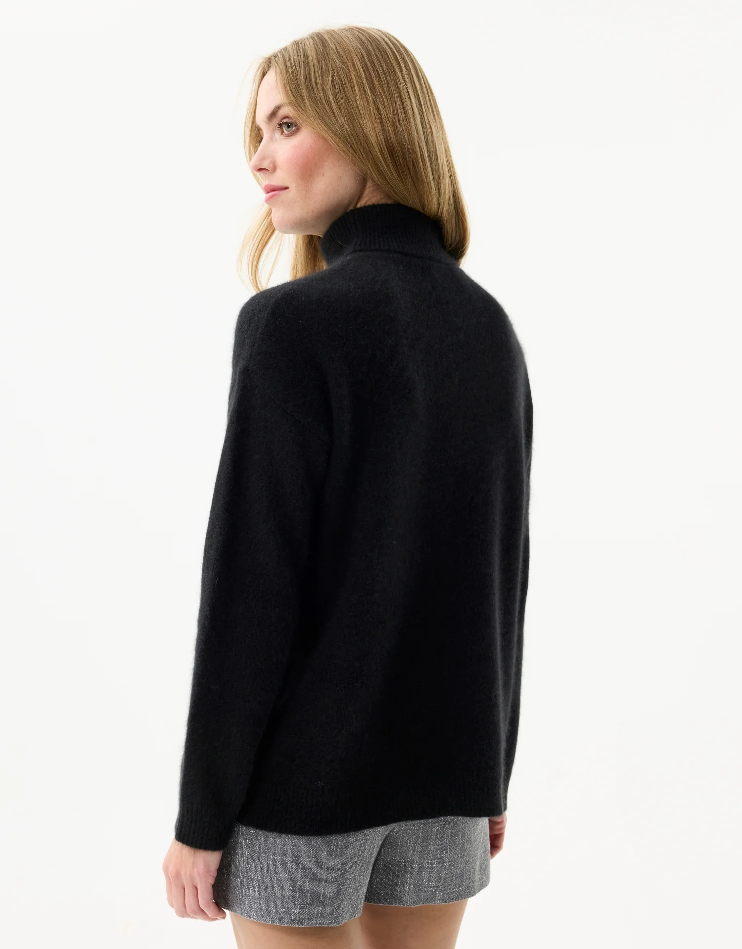 Pull col roulé en laine et raton laveur - Image 5