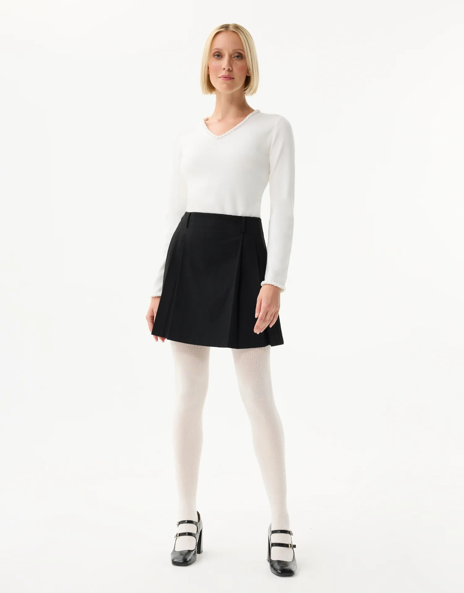 Pull col V avec perles - Image 5
