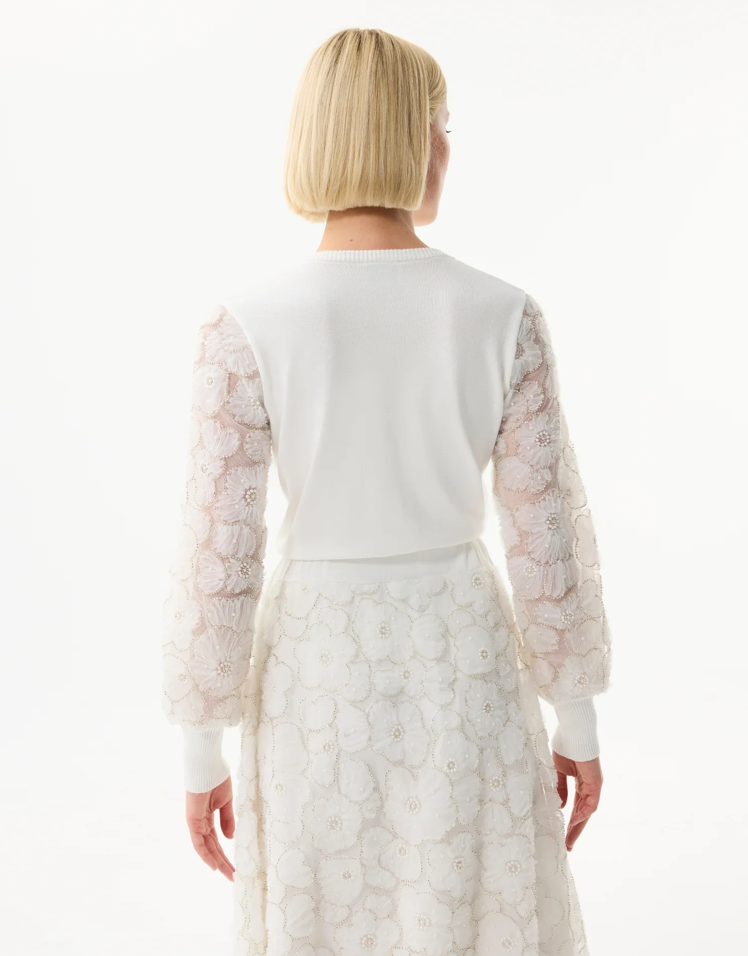 Pull en maille avec broderies florales - Image 3