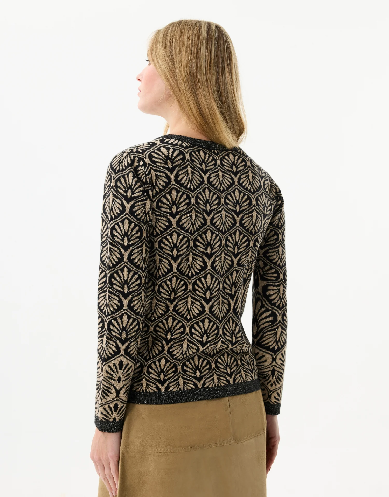 Pull jacquard à boutons dorés - Image 3