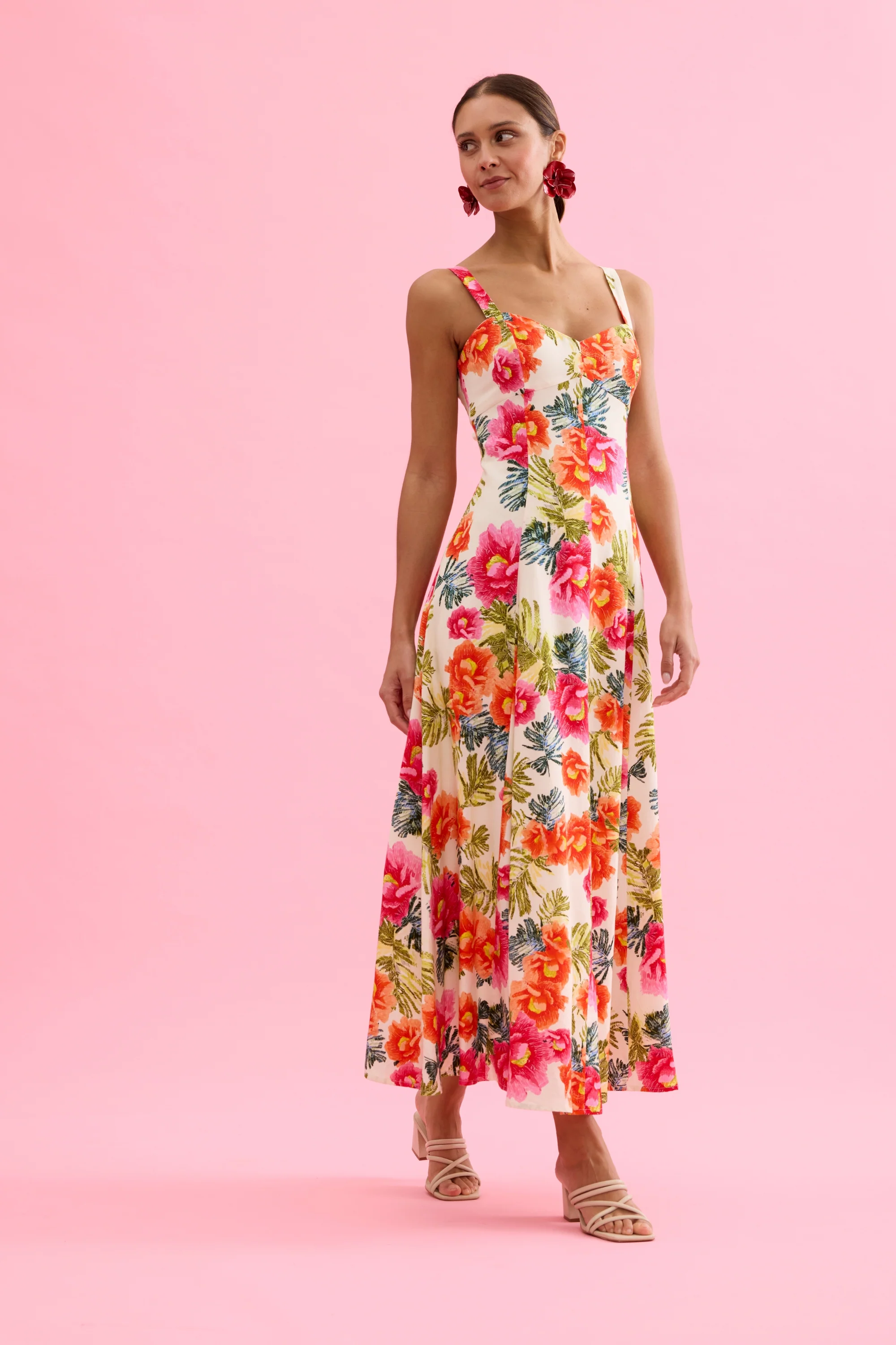 Robe longue fleurie Ă bretelles - Image 4