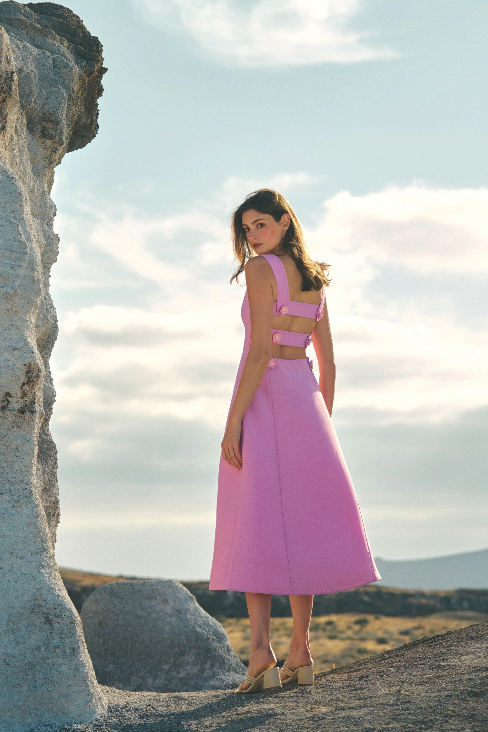 Robe midi dos ouvert à fleurs