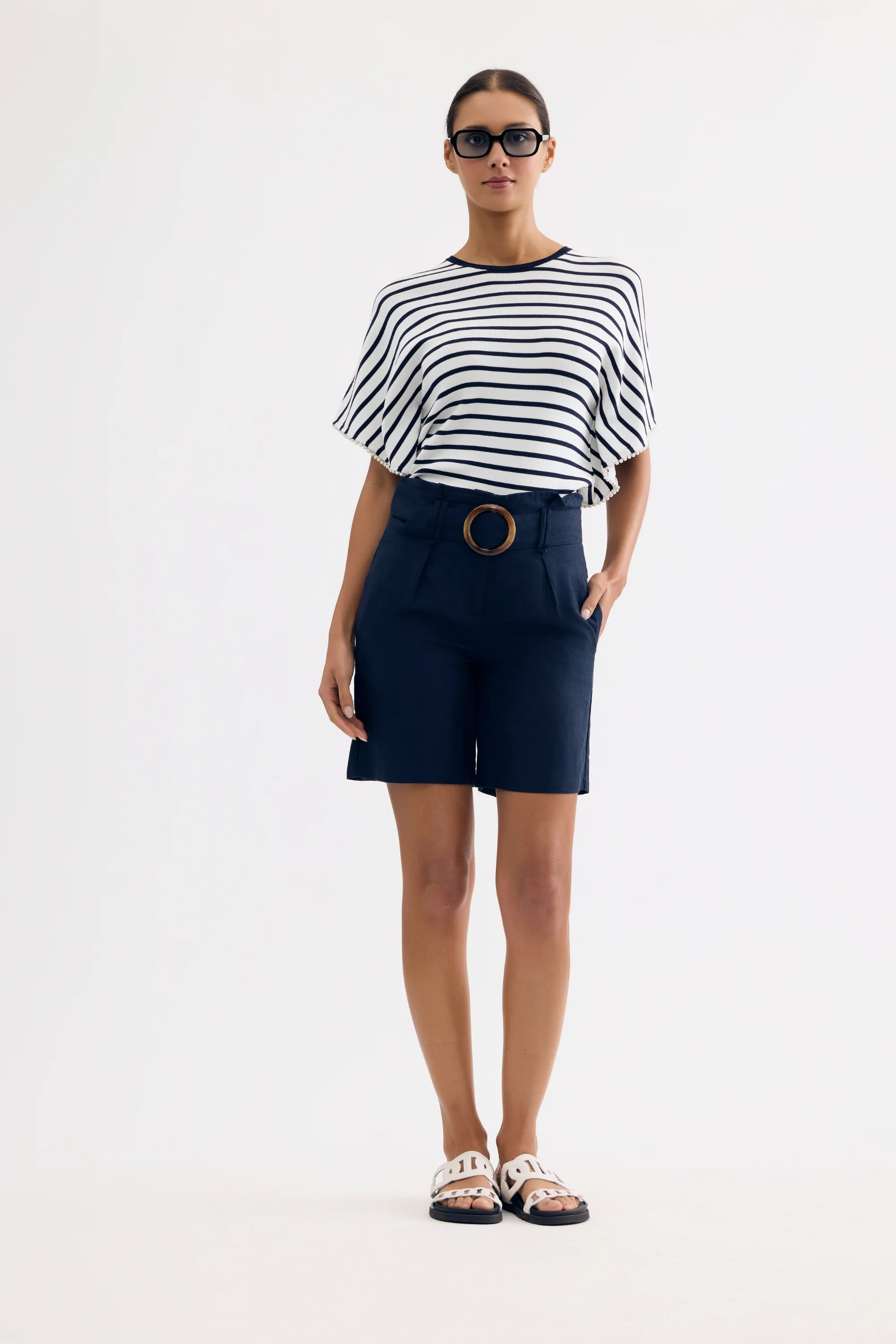 Short en lin ceinturé taille haute - Image 9