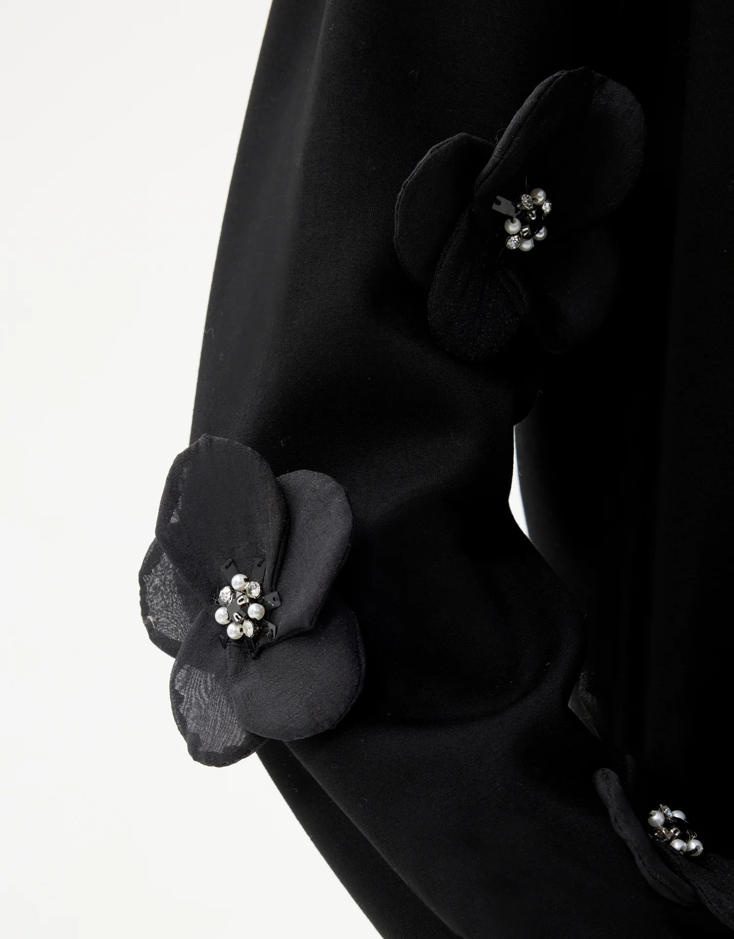 Sweat fleurs relief - Image 4