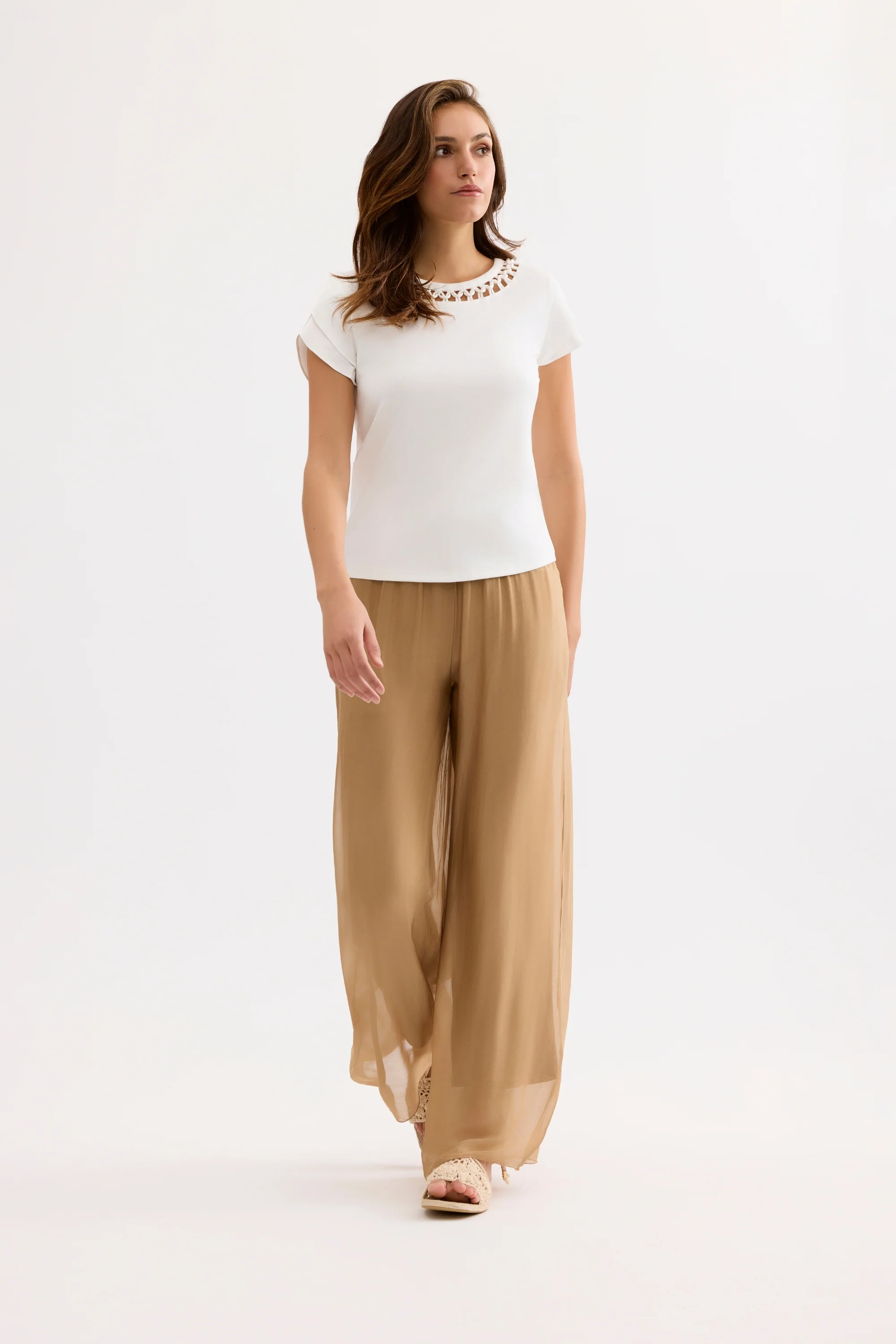 T-shirt col ajouré élégant - Image 7