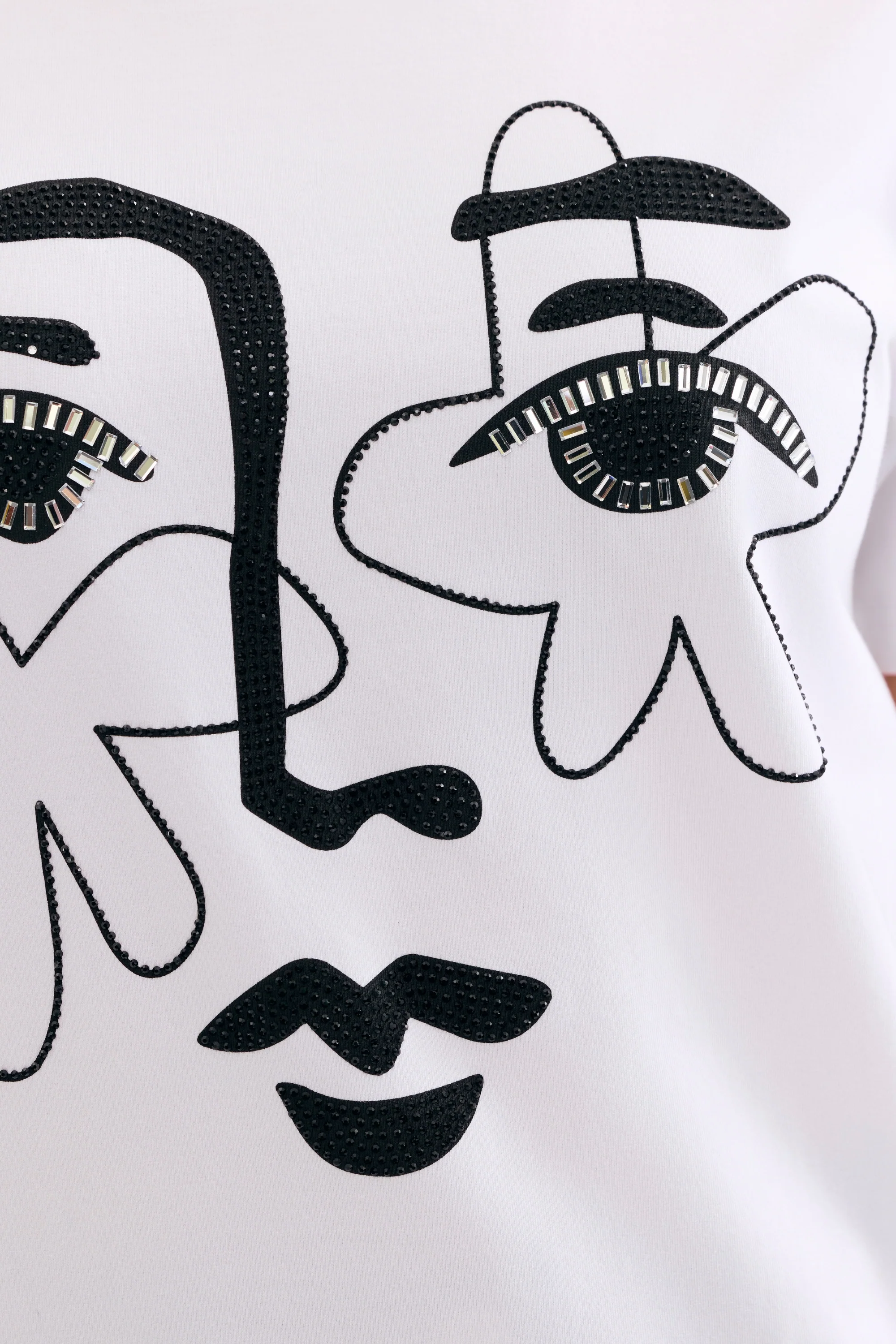 T-shirt visage graphique noir - Image 2